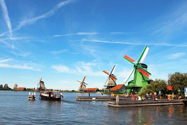Những chiếc cối xay gió ở làng Zaanse Schans, Amsterdam